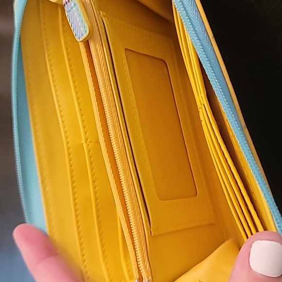 Baekgaard Zip Wallet - Picture 2 of 4